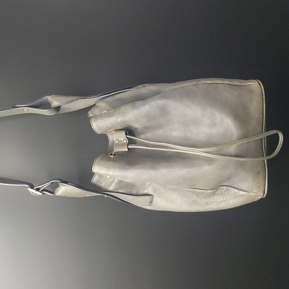 ❌SOLD❌5.95 Shipping - Anthropologie Miss Albright Torrie Gray Leather Bucket Bag - Picture 2 of 15